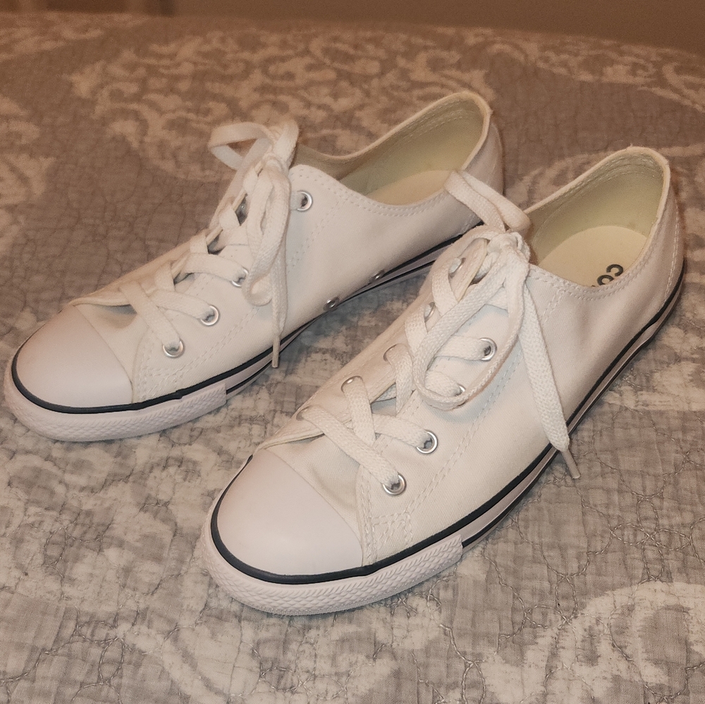 Converse Chuck Taylor All Star Low Profile, Women's Size 8.5, White